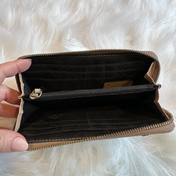 Karen Millen Wallet Calf Leather Full Zip Center Accordion Nude Tan Braid #GK116 - Picture 6 of 14